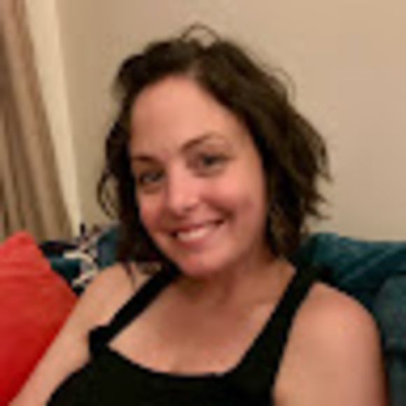 Meet your Posher, Sara - Picture 1 of 1